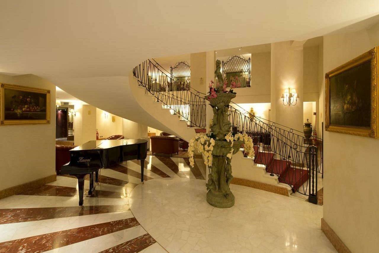 Grand Hotel Barone Di Sassj Sesto San Giovanni Exterior foto